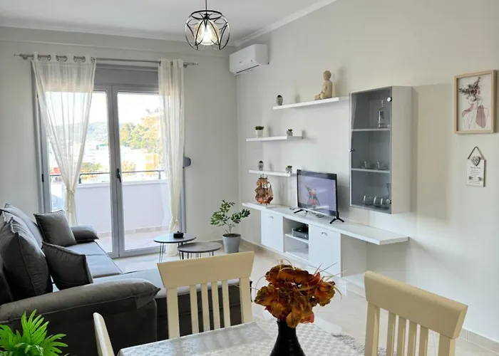 Centre Lions Gate 6 Apartment Vlore